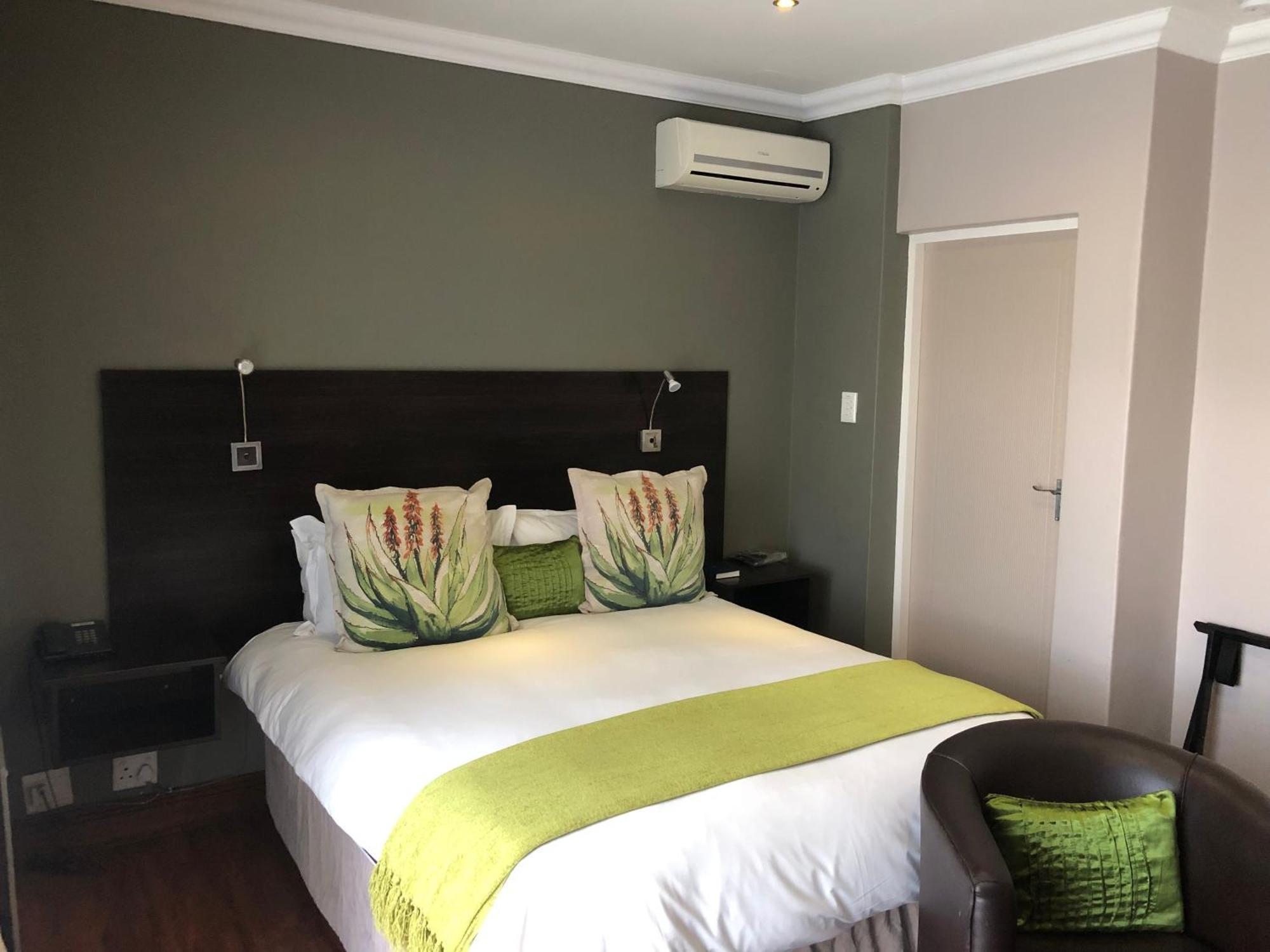314 On Clark Guest House Pretoria Exterior foto